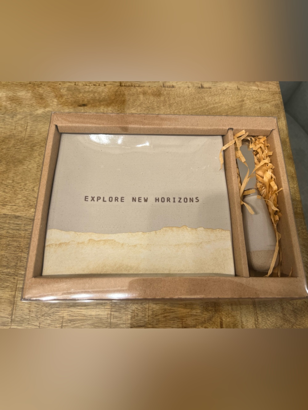 DEMDACO "Explore New Horizons" Stoneware Appetizer Plate and Spreader Set